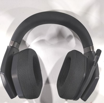 Alienware DELL-HS-AW988 Kopfhörer Over-Ear Gaming kabelgebunden schwarz