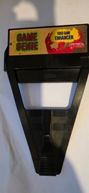 Nintendo NES Game Genie, Original UK  J.195 Galoob/Codemasters Retro Cheat Cart