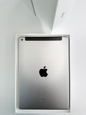 Apple iPad 6th Gen 9.7 in 32GB Gray WiFi  Cellular Unlocked Excellent