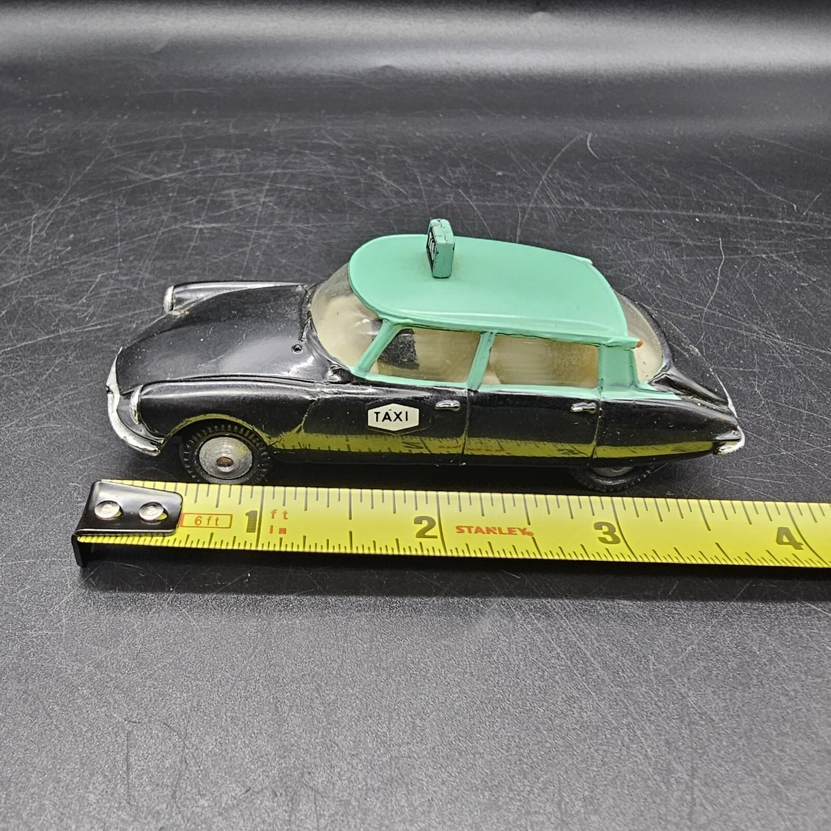 Citroën DS 19 Taxi 1:12 - 150Stk