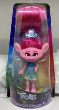 DreamWorks Trolls World Tour Stylin' Poppy Fashion Doll