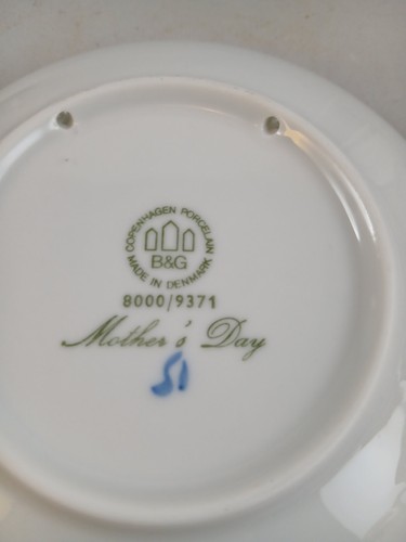 Bing & Grondhal Cat & Kitten Plate Mothers Day 1971 15 cm Blue White Copenhagen - Picture 9 of 9