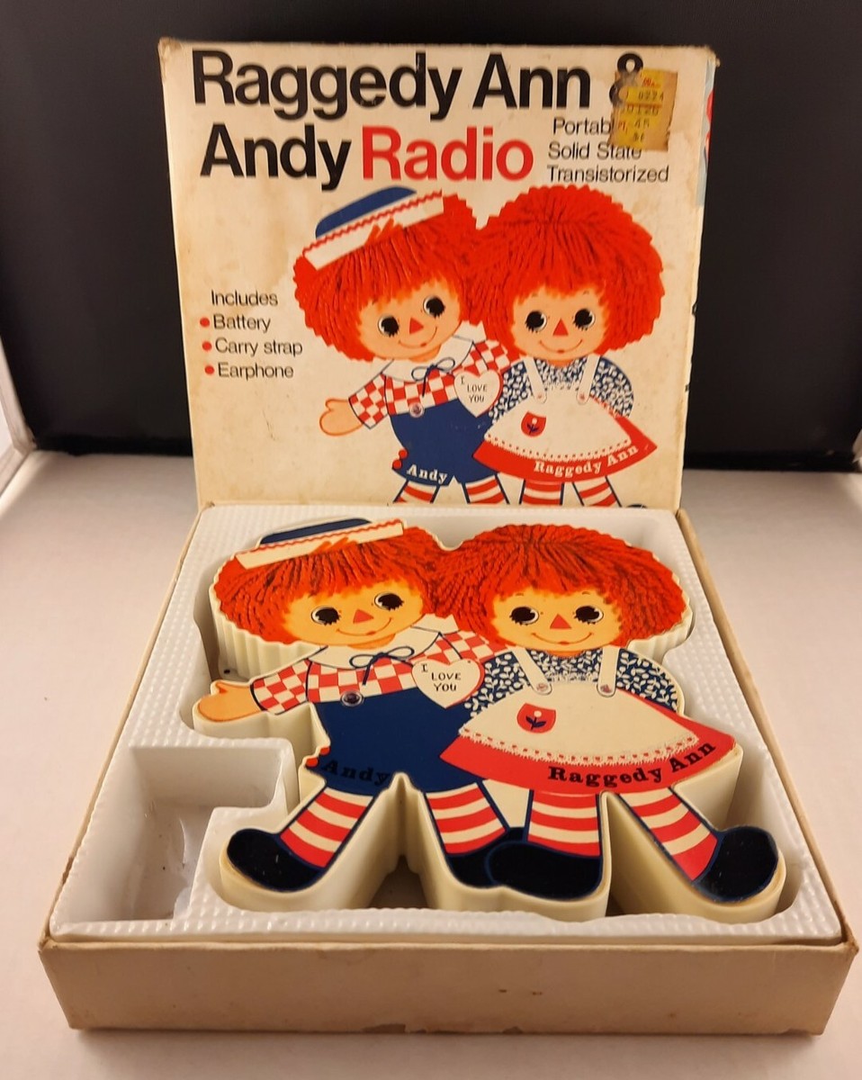 Vintage Raggedy Ann & Andy Portable Solid State Radio 1973