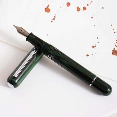 Nahvalur Nautilus Fountain Pen - Chelonia Green