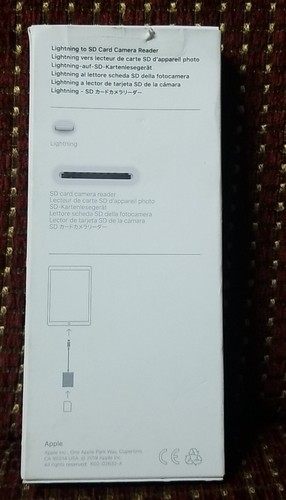 Apple Lightning to SD Card Camera Reader - MJYT2AM/A - Photo 3/6