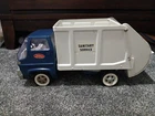 BEAUTIFUL AND ORIGINAL VINTAGE 1960's TONKA SANITARY SERVICE GARBAGE TRUCK