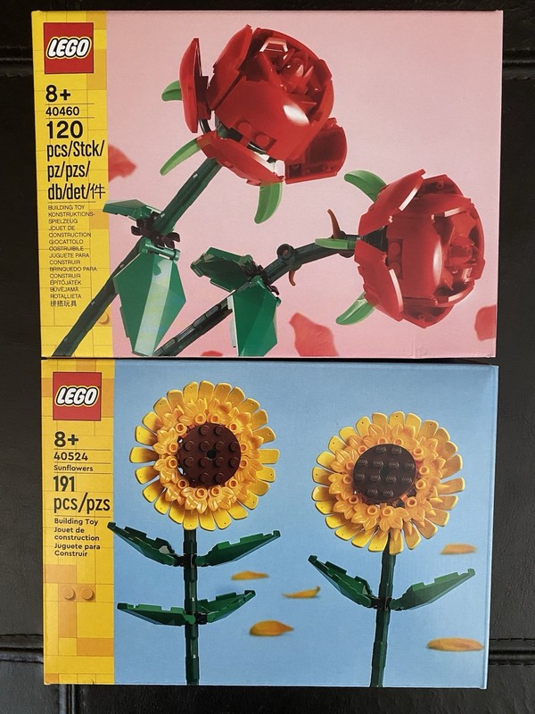 New LEGO Botanicals: Sunflowers 40524 Bundled Roses 40460