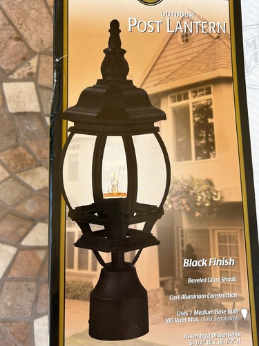 New Old Stock Hampton Bay - Exterior Post Lantern - Black Finish - 809 466 New - Picture 2 of 2