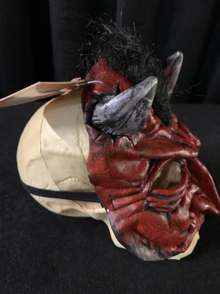 SPOOKY VILLAGE ADULT CHINLESS CRAZIES HORNED DEVIL CREEPY HALLOWEEN MASK  NWT - Image 2 of 4