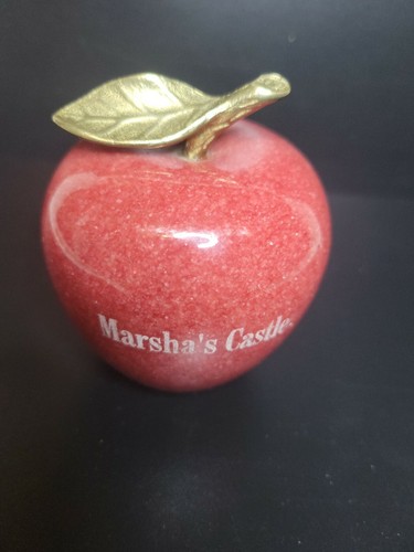 Vintage roter Marmor Apfel Obst 3,5" Briefbeschwerer Schreibtisch Wohndeko Messing Blatt Stiel - Bild 5 von 7