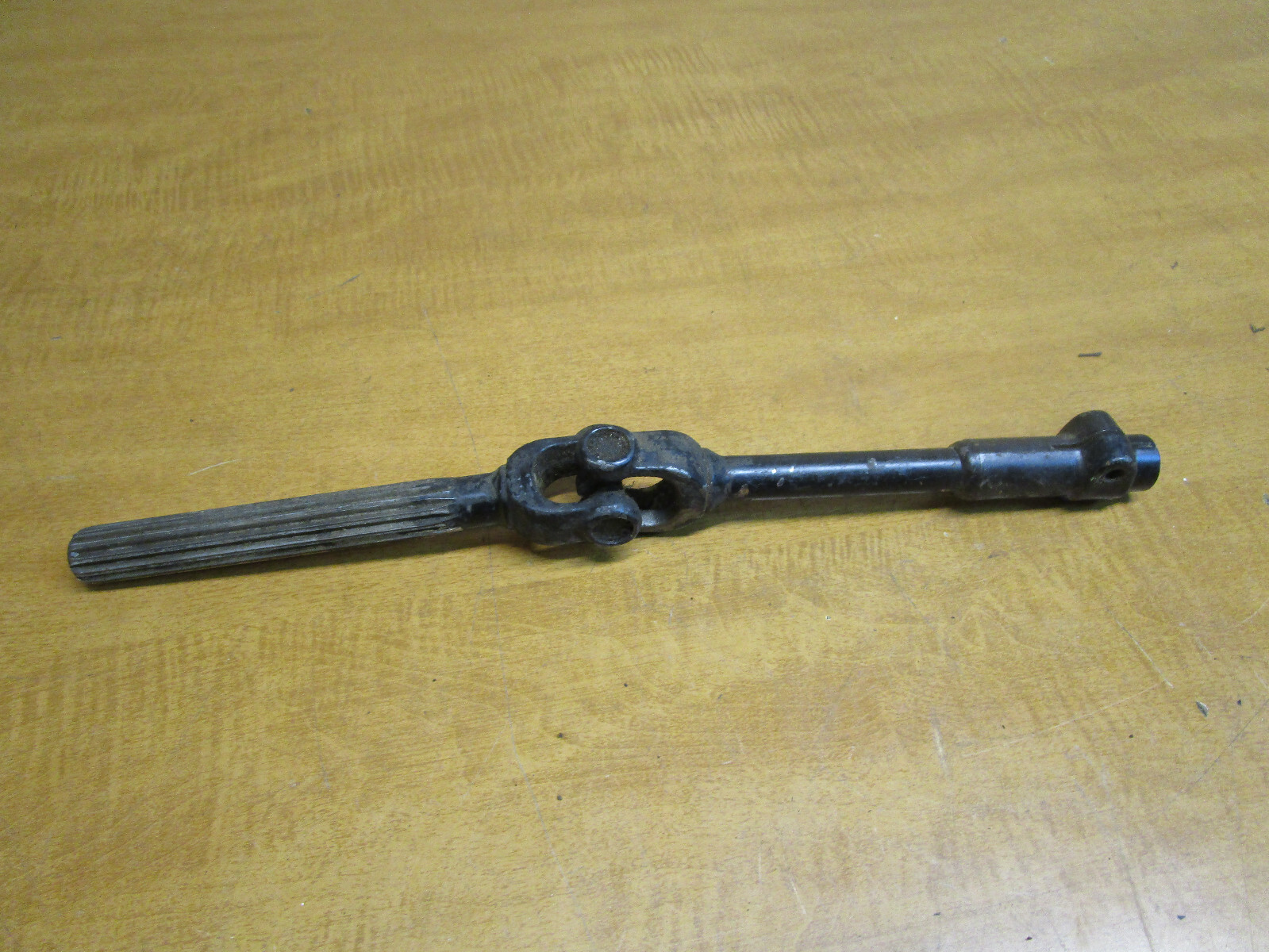 Ferrari 348 - Lower Shaft For Steering Column-Universal Joint  P/N 138712