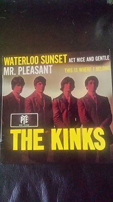 THE KINKS GERMAN EP. 4 songs w/ '' Waterloo Sunset'' Mint