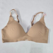 Victoria Secret Women Bra Small Beige Bralette Wireless Lightly Lined NWT
