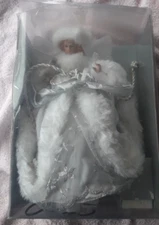 Fiber Optic Christmas Angel 15”  Changing Colors Wings ~ Face Hands Porcelain