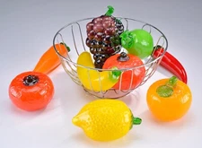 Vintage 1960's MCM - 9 Pieces of Vintage Murano Style Glass Fruit & Vegetables