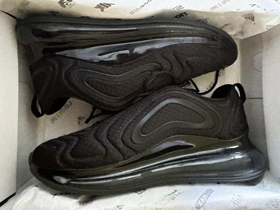 Nike Air Max 720 015 Size 10.5 Men’s - Image 2 of 4