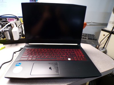 MSI Katana GF66 11UD-002 15.6''  i7 11800H 16GB RTX 3050Ti Laptop #5544