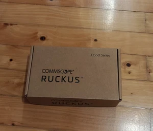 Réseaux Ruckus H550 Series Wi-Fi 6 Point d'accès intérieur mural