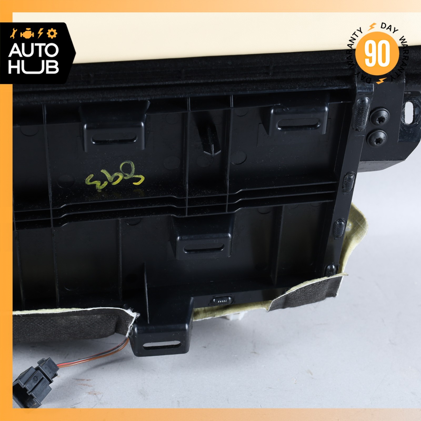 07-18 Bentley Flying Spur GT GTC Dashboard Dash Glove Box Glovebox Beige OEM 40k