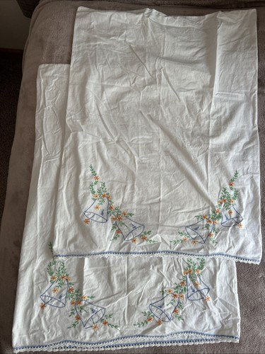 Hand Embroidered Crocheted Pillow cases Bells Flowers Set of 2 Vintage - Picture 4 of 5