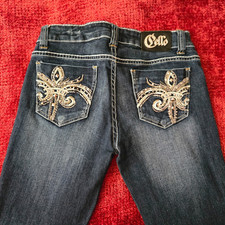Cello Beaded Distressed Blue Jeans, Size 6, Bootcut, 29" Inseam