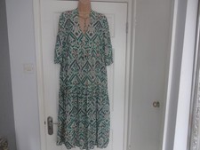 Zara Green Print Tiered Midi Dress Size M