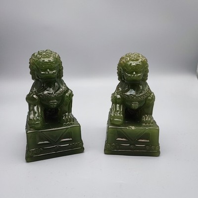 Zwei schöne Buchstützen aus Stein Jade? Tempel Wächter Löwen   Fu Hunde