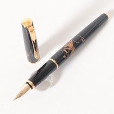 PILOT 14K Gold Nib F Nib Black Gold Lacquer Fountain Pen Used Stationery