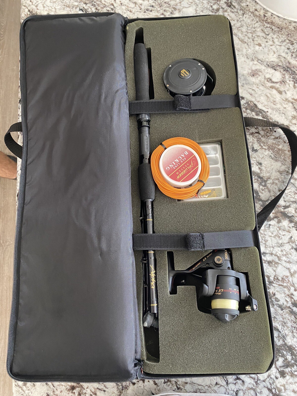 MARLBORO UNLIMITED GEAR SHAKESPEARE PFLUEGER FLY FISHING KIT IN CASE eBay