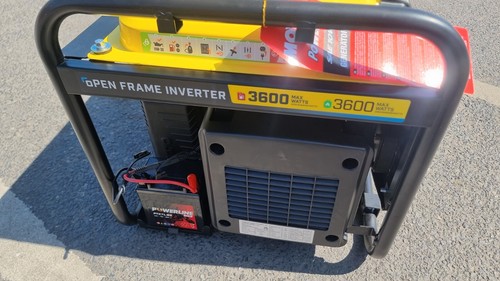 Champion 3600w 3.6 KVa LPG Dual Fuel Portable Digital Hybrid Inverter Generator - Picture 9 of 14