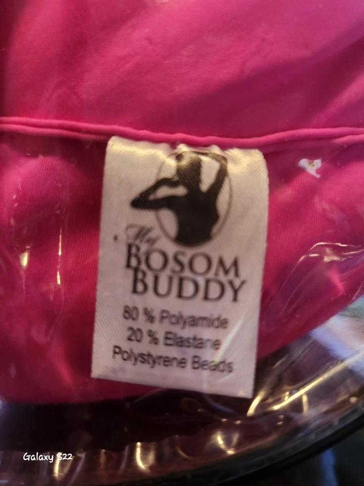 Almohada rosa mastectomía My Bosom Buddy con funda almohada de recuperación Foto 3 de 4