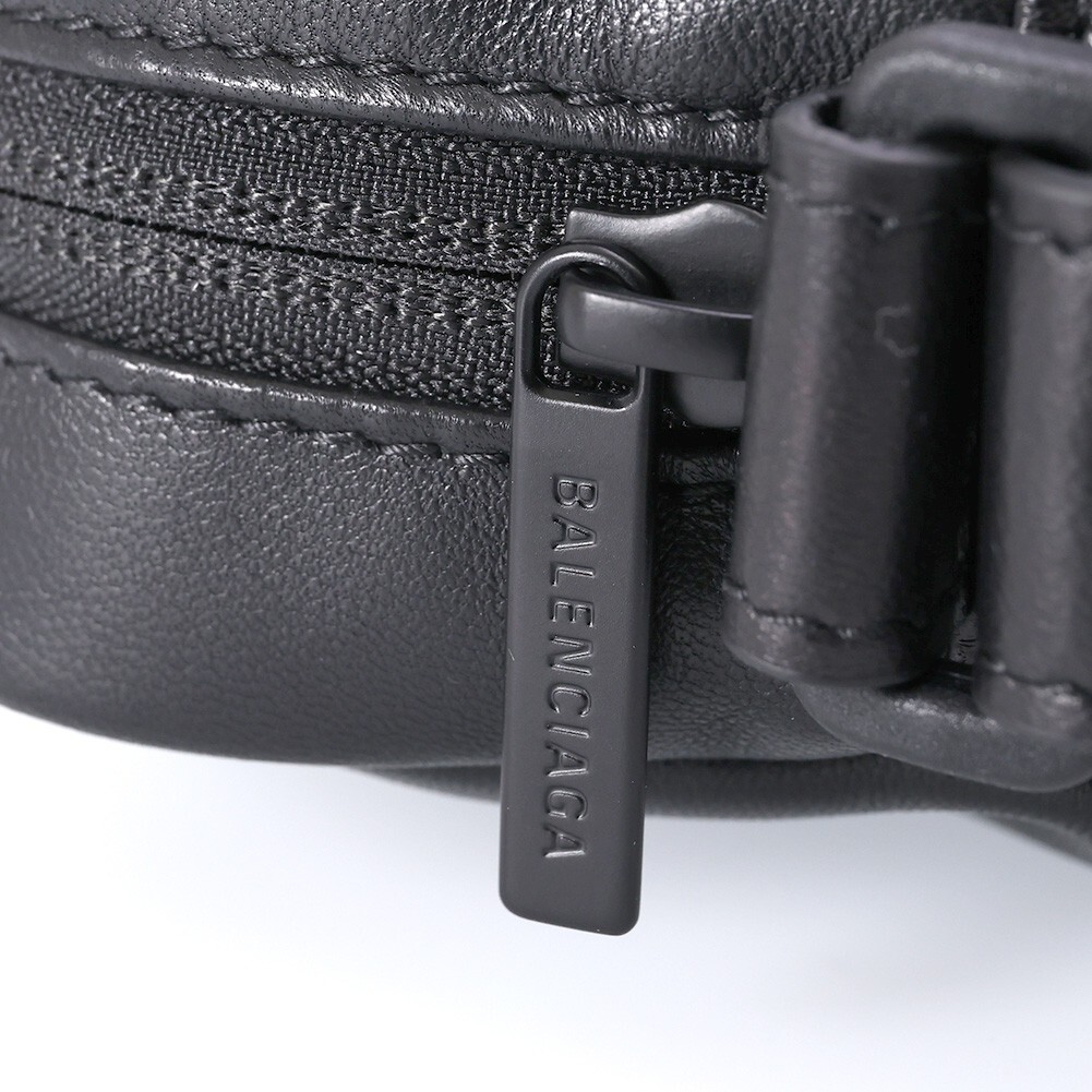 Balenciaga + Under Armour Shoulder Bag Men Leather 811907