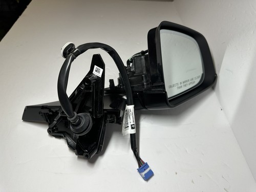 Tesla Model Y 20-23 Front right passenger SIDE MIRROR ASSY 1594112-00-C (no cap)