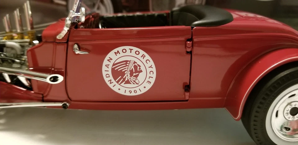 1934 Hot Rod Roadster "INDIAN MOTORCYCLE 1901" 1/18  Diecast Replica By GMP  - Image 3 of 4