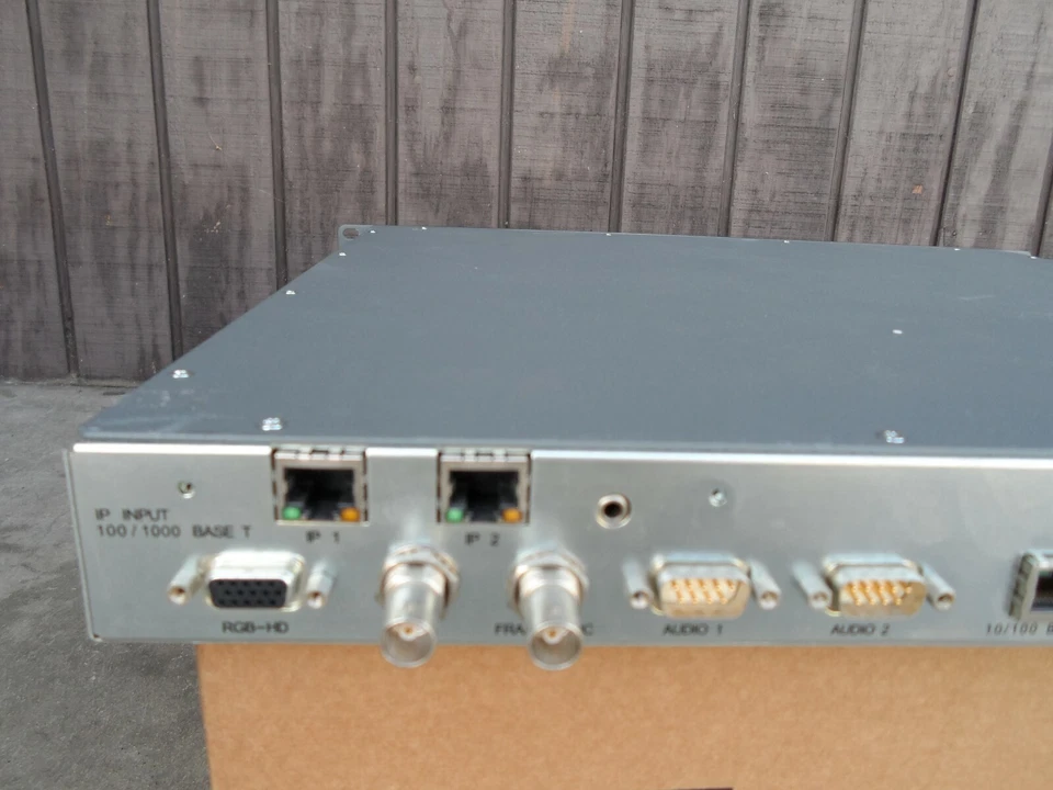 Ericsson Tandberg RX1290 Dual-IP Receiver Decoder HD AC3 HWO/IP/GIGE TVIP unit - Image 3 of 4