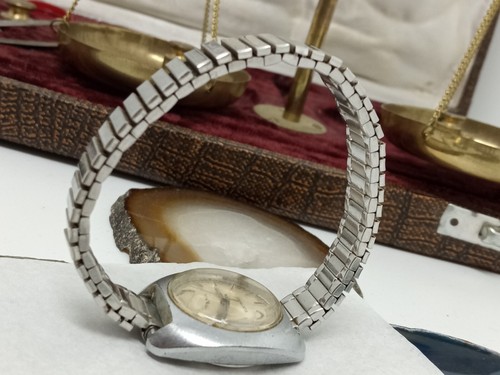 Orologio da polso donna elettronico Rodania anni 70 #2733-5 originale vintage Swiss Made - Foto 10 di 12