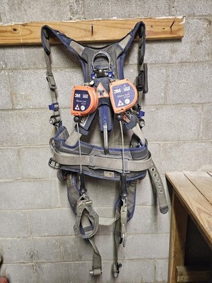 3M DBI-SALA EXOFIT STRATA XL FULL BODY HARNESS NANO-LOK EDGE  LANYARDS XL BELT