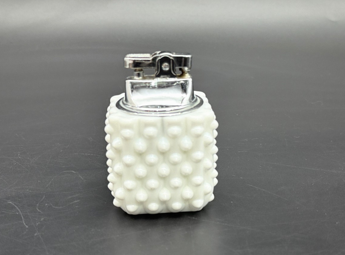 Vintage 3-1/4" FENTON White Hobnail Art Glass Table Top Cigarette Cigar Lighter