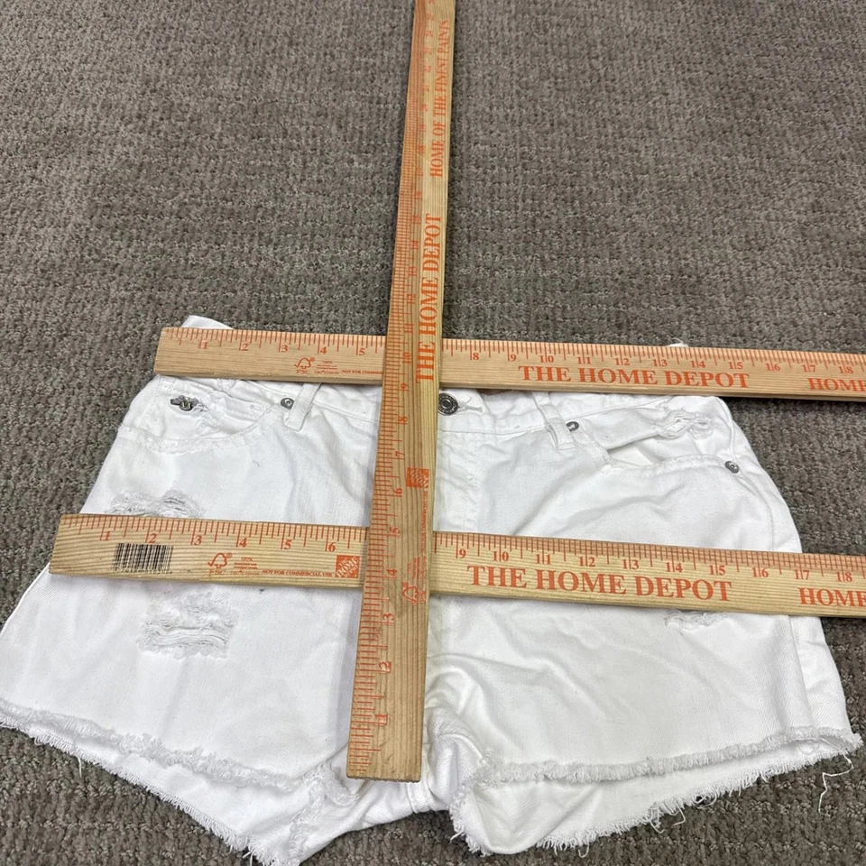 Pantalones cortos Armani Exchange blancos con bolsillos para mujer talla 2 Foto 2 de 4