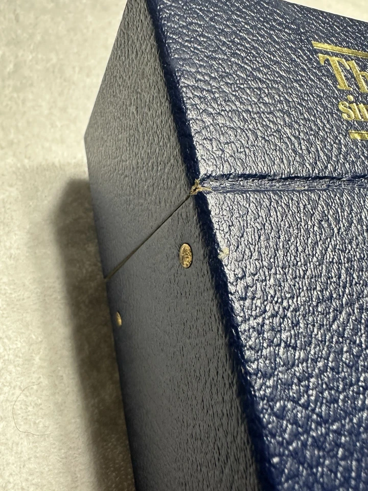 The Beatles Singles Collection Blue Box Complete Vinyl Box Set - Image 3 of 4