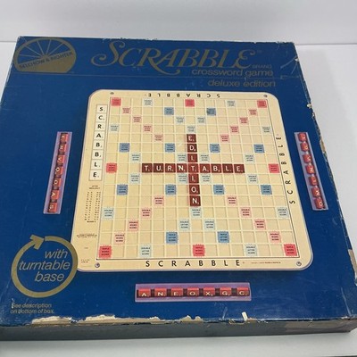 Vintage 1982 Scrabble Deluxe Edition Turntable Crossword Game Complete