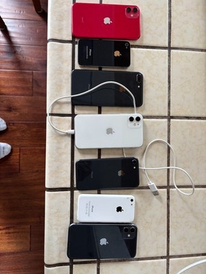 IPhones  Assorted (7 pieces)