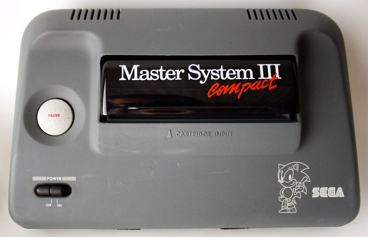 RARE VINTAGE 1992 SEGA MASTER SYSTEM III COMPACT CONSOLE SONIC TEC