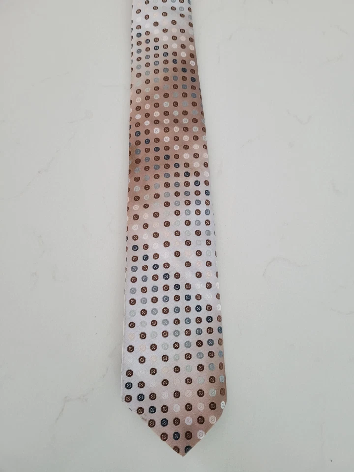 Lot of (2) Botany 500 Polyester Ties - Striped Polka Dotted Geometric - Vintage - Image 3 of 4