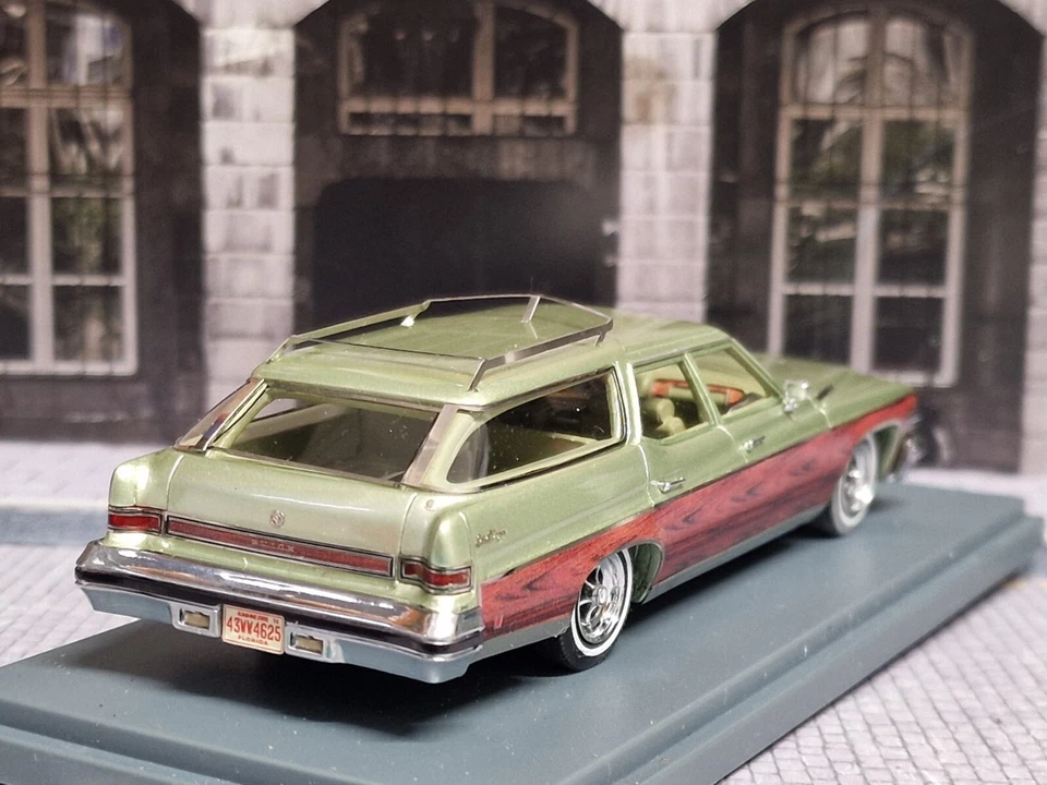 NEO SCALE MODELS 1/43 - BUICK LE SABRE ESTATE STATION WAGON 4 DOOR 1974 - Immagine 4 di 4