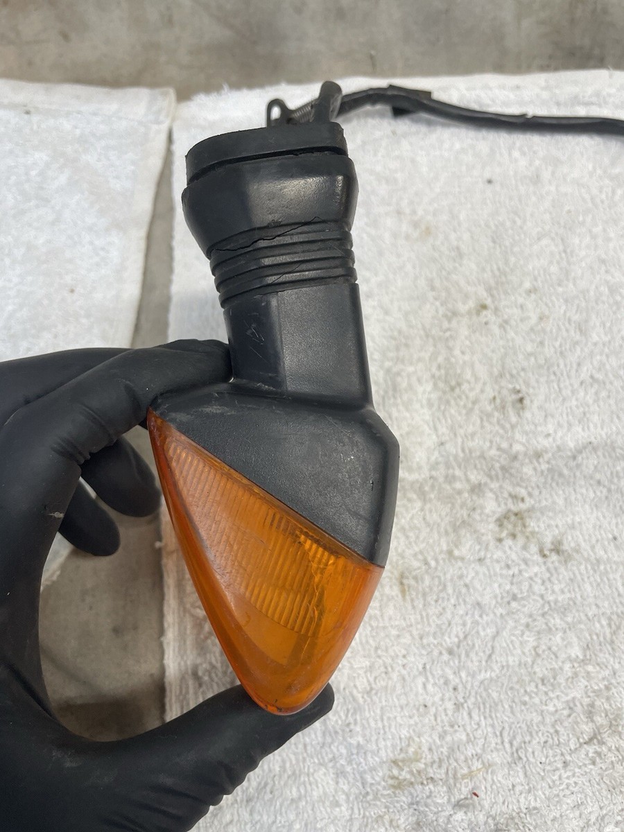 ストラップ 2005-2006 Kawasaki Ninja ZX6R ZX636 ZX Rear Right Turn Signal
