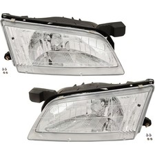 Headlight Set For 98-99 Nissan Altima Left Right With Bulb Ni2503123 Ni2502123