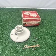 Vintage PAULDING Porcelain Pull Chain Receptacle Lampholder In Box, No. 1629 NOS