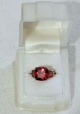 Eleganter roter CZ und orange Baguettes Ring Set in 14k Gold über Sterling Größe 5