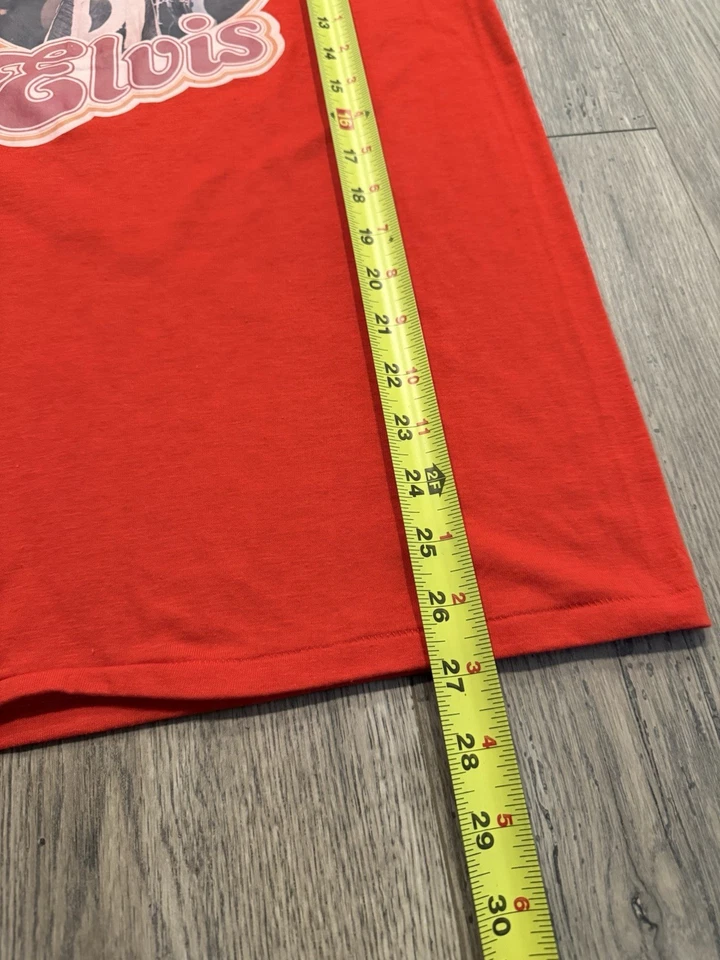 Camiseta Vinatge Elvis Presley The King Forever Roja Puntada Única Mediana Años 70 Foto 4 de 4